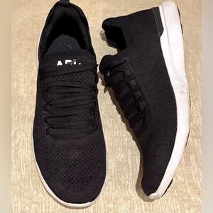 APL black and white running Sneakers